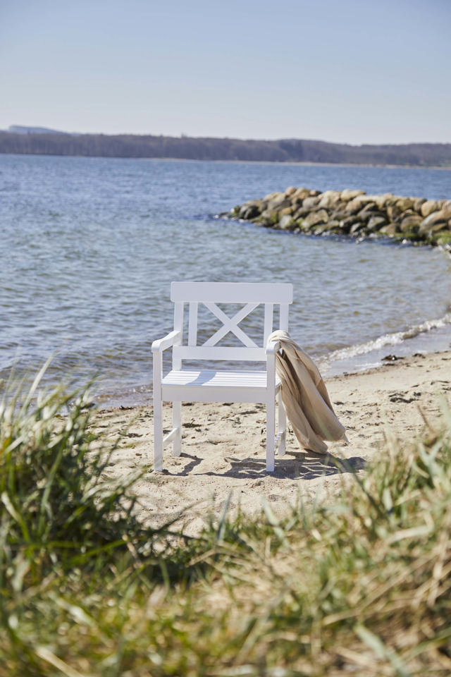Sofiero set - trepersoners bänk, två stolar & bord - vit