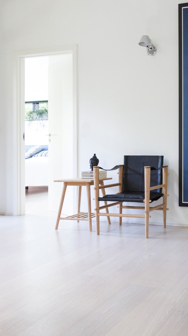 Noble safaristol - bambu & svart läder