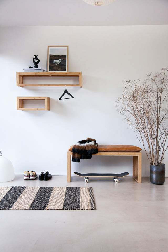 Rib liten garderobshylla - bambu